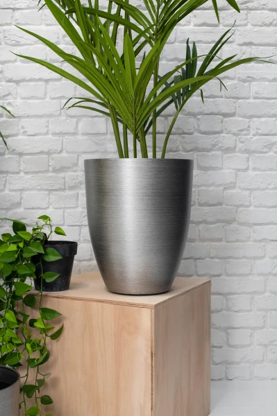 Image of Buxley Pot, Silver - Medium