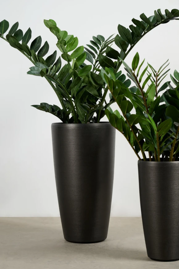 Tall Buxley Pot, Charcoal - Medium